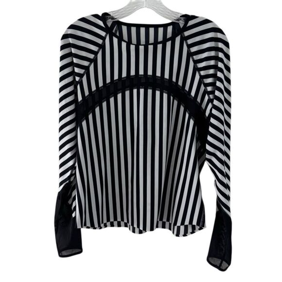 ..Lululemon Water: Sun Runner Long Sleeve Narrow Bold Stripe Vertical Pr… - Picture 11 of 12